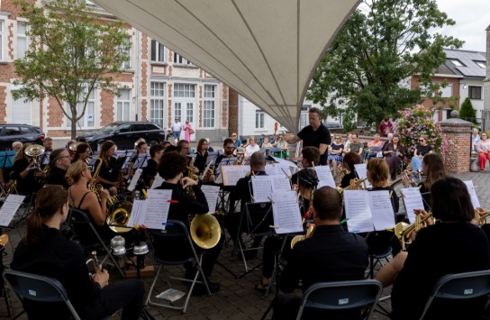  (vergroot foto)